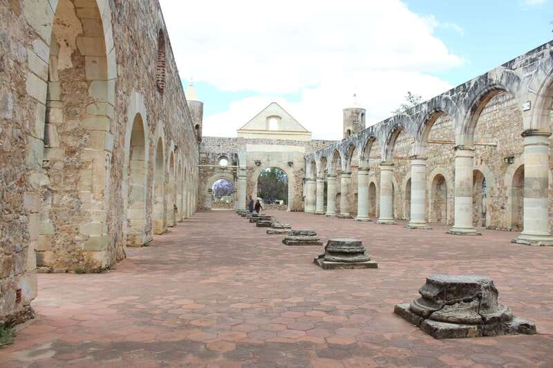 Oaxaca: Monte Alban and the Art of Oaxaca - The Guide’s Role and Visitor Experience