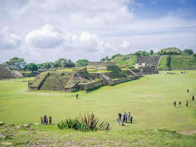 Oaxaca: Monte Albán Archaeological Site Tour - Walking Through the Great Plaza and Main Sites