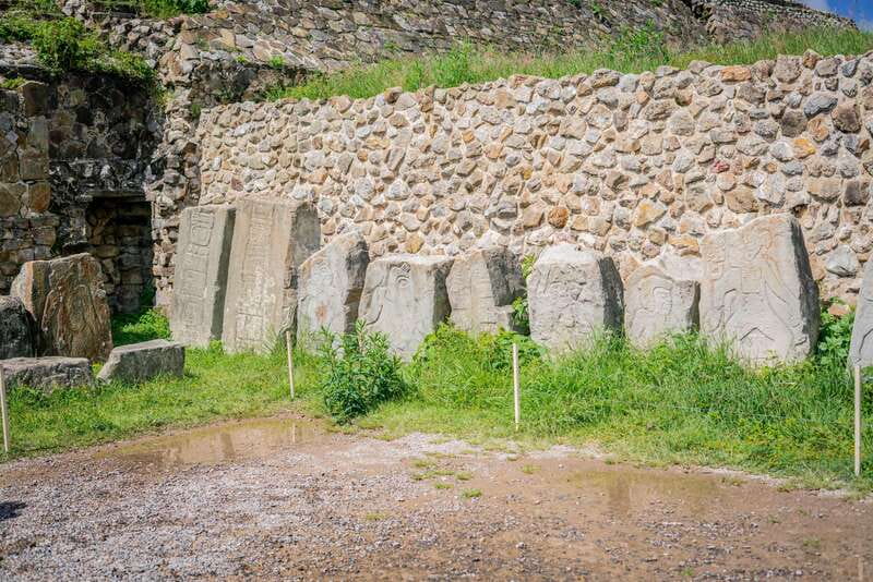Oaxaca: Monte Albán Archaeological Site Tour - Walking and Exploration at Monte Albán