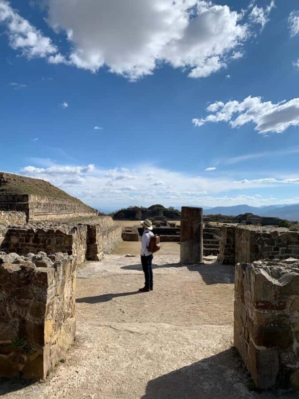 Oaxaca: Monte Albán Tour with Breakfast at Abastos Market - What Sets This Tour Apart from Others