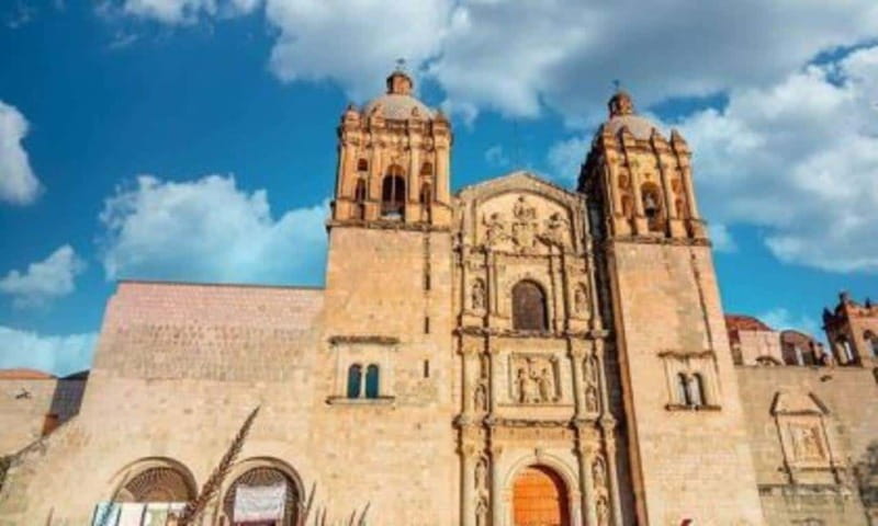 Oaxaca: Private City Tour with Local Food Buffet - Explore Oaxaca’s Historic Heart with a Private Guide