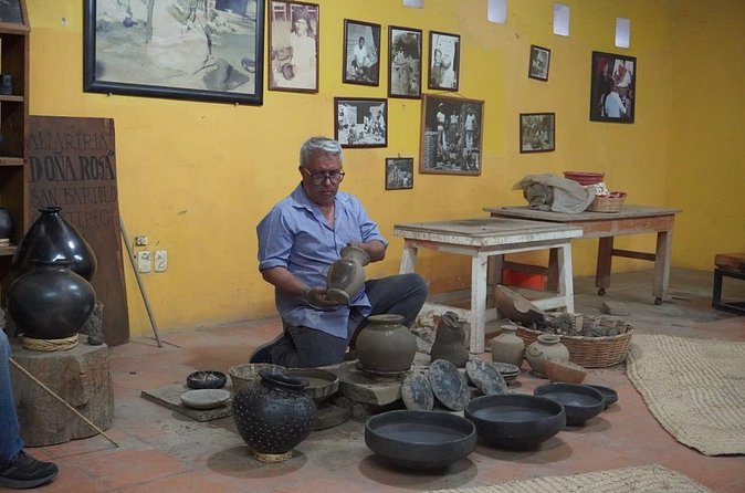 Oaxacan Roots Tour of Oaxaca City - Discovering Black Clay Crafts in San Bartolo Coyotepec