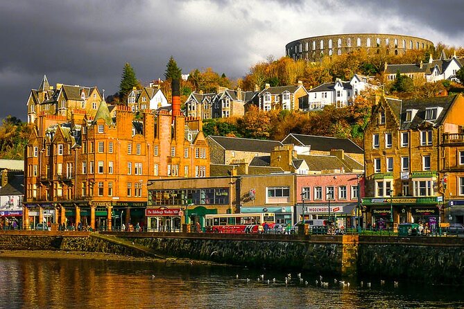 Oban Town Daily Walking Tour (10:30am) - Starting Point at Oban War & Peace Museum