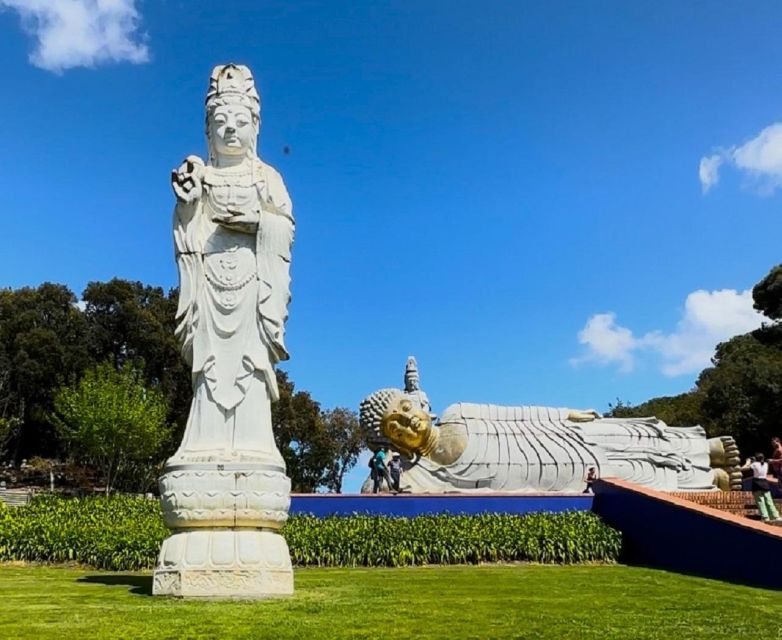 Obidos Castle and Budhha Eden Private Tour - Discovering Bacalhoa Buddha Eden Garden in Quinta dos Loridos