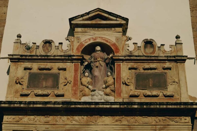 Óbidos: Explore The Queen's jewel with a local guide - Visiting the Paço dos Alcaides: Óbidos’s Historic Palace