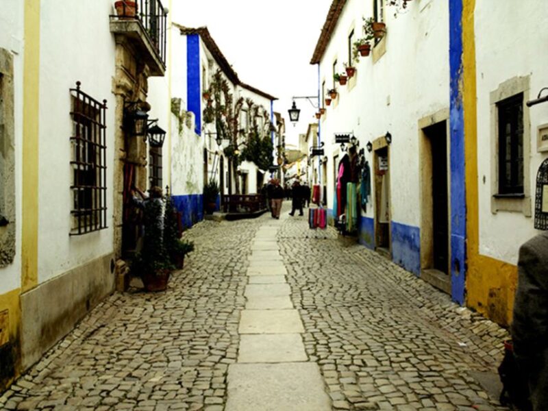 Óbidos, Nazaré & Alcobaça: Private Trip by Car - Unique Features That Set This Tour Apart