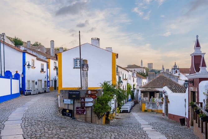 Óbidos Scavenger Hunt and Sights Self-Guided Tour - Logistics: Meeting Point and Accessibility