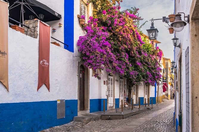 Óbidos Scavenger Hunt and Sights Self-Guided Tour - Perfect for Self-Explorers and Small Groups