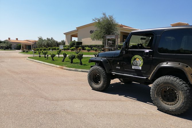 Off road experience at the roads of wine - Scenic Off-road Route to Marathon Lake