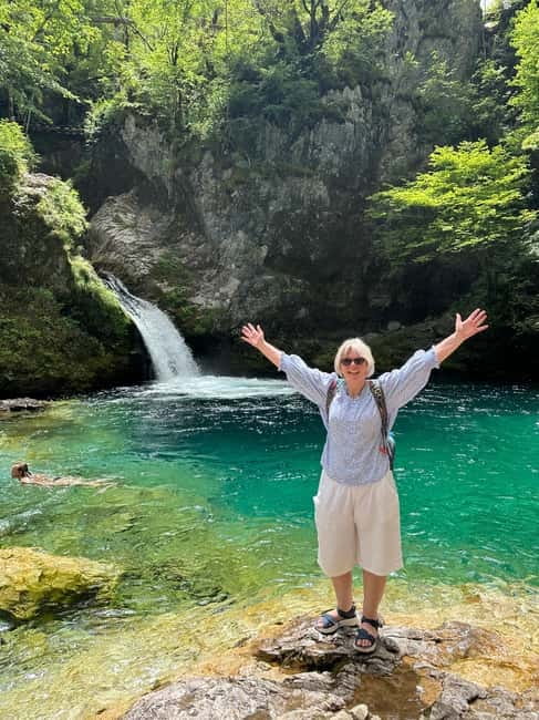 Off-Road to Theth Village:SUV Tour via Tirana,Bogë &the Alps - Qafe Thore: A Cultural and Photographic Break