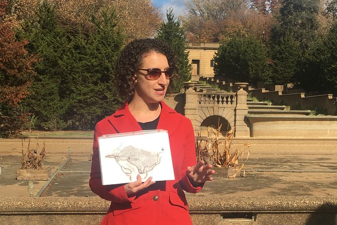 Off the Beaten Path: 16th Street and Adams Morgan Neighborhood Tour - Practical Details and Group Dynamics