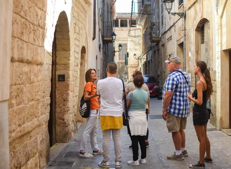 Off the Beaten Path: Secrets of Palma Walking Tour - Key Points