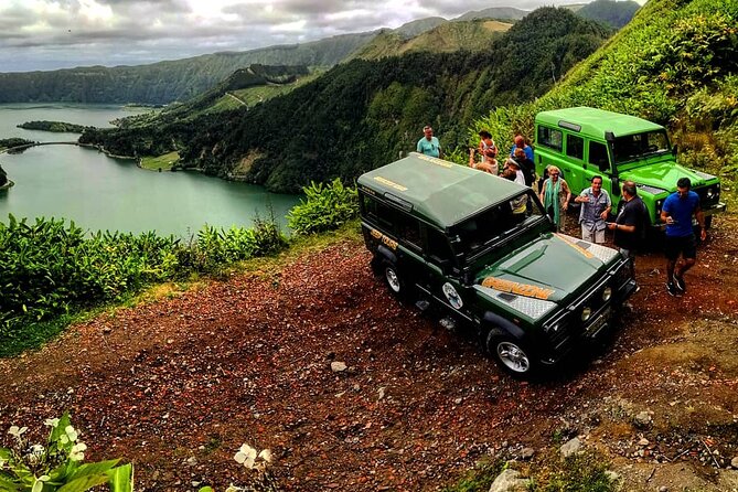 Off the Beaten Track Half Day Sete Cidades Jeep Tour - Guides: Knowledgeable and Passionate