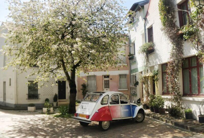 Off-the-Beaten Track in Paris: 2-Hour Vintage 2CV Tour - Unique Neighborhoods and Local Flavors