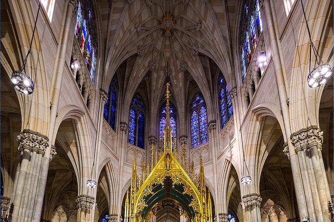 Official Audio Tour of St. Patrick's Cathedral - The Experience of Using the Audio Tour