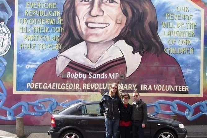 Official World Famous Belfast Taxi Tour - The Significance of the Peace Walls and No-Man’s Land