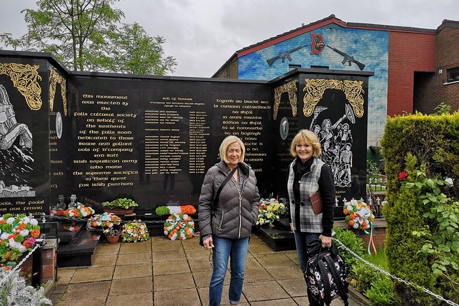 Official World Famous Belfast Taxi Tour - The Impact of Personal Stories and Local Guides