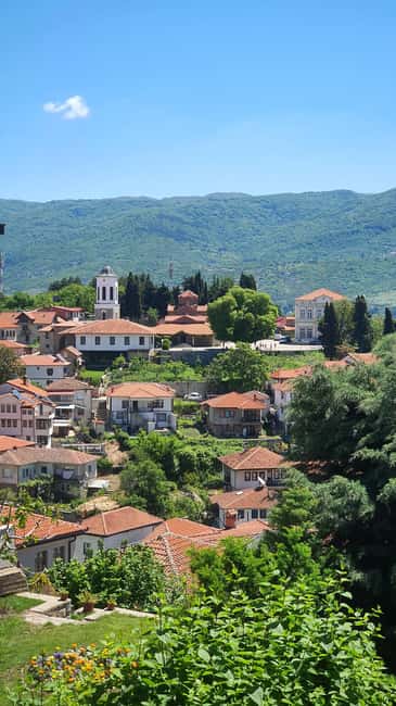 Ohrid: Old City Walking Tour with Local Guide - Sampling Ohrid Pearls and Traditional Jewelry