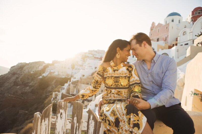 Oia: 30' photo session for couples or solo travelers - What’s Included and What You Should Bring