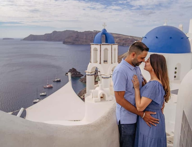 Oia: Couple Photoshoot Seprate Entrance to Blue Dome - Final Thoughts on the Santorini Photoshoot Experience