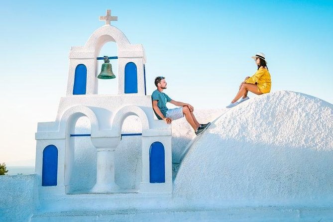 Oia Sunset and Traditional Villages Full Day Tour - Exploring Akrotiri Archaeological Site and Ancient Ruins