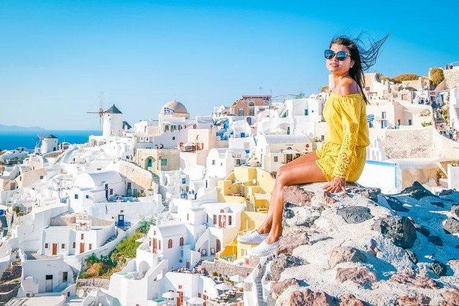 Oia Sunset and Traditional Villages Full Day Tour - Relaxing at Perissa Black Sand Beach