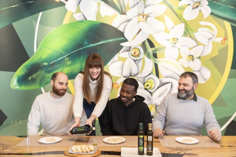 Oil Museum and Mill in Tuscany: interactive tour and tasting - Tasting Olive Oils and Local Products