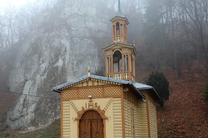 Ojców National Park and Pieskowa Skaa Castle - Exploring the Ruins of the Gothic Castle at Ojców