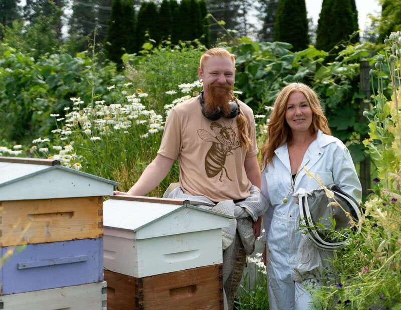 Okanagan Bee Tour, Wine Tasting and Lunch at Kelowna Winery - Exploring the Bee Hives and Gardens