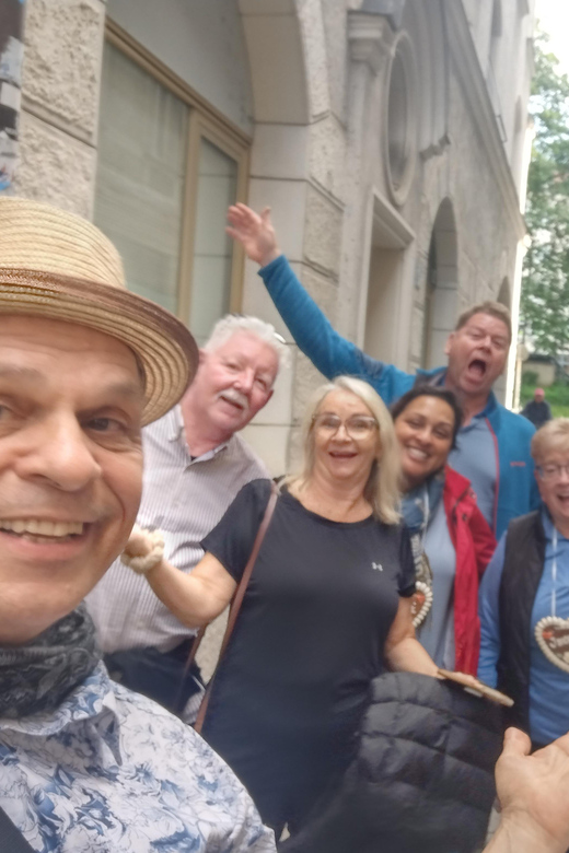 Oktoberfest Museum visit and beer tasting with sommelier - Logistics and Group Experience