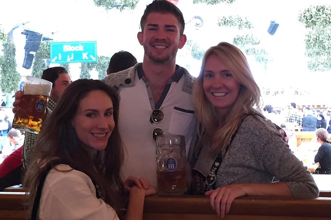 Oktoberfest Tour with table reservation and unlimited beer - Key Points