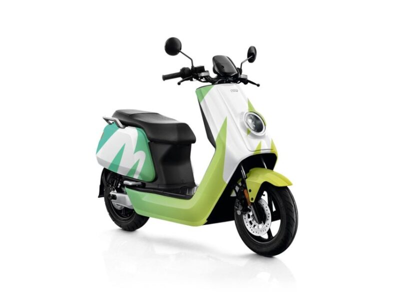 Olbia: Moped hire - Picking Up Your Moped in Olbia