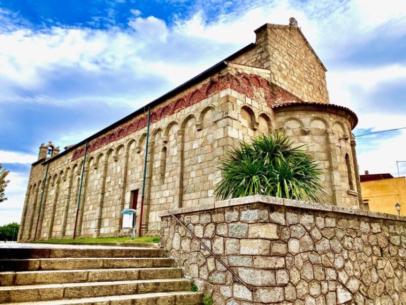 Olbia: Private Romantic Tuk-Tuk Tour - Visiting San Simplicio Basilica and San Paolo Church