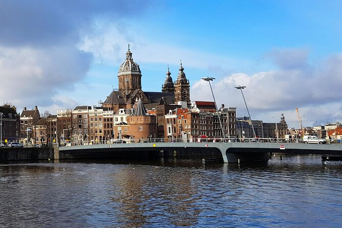 Old Amsterdam: A Self-Guided Audio Tour - Key Points