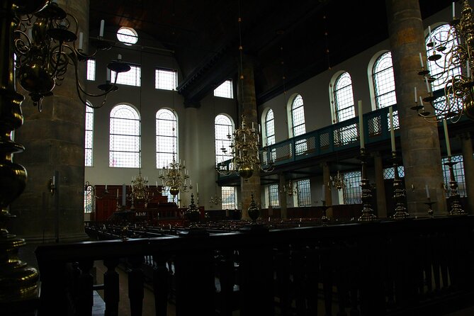 Old Amsterdam: A Self-Guided Audio Tour - Maritime and Scientific Landmarks: The Maritime Museum and NEMO