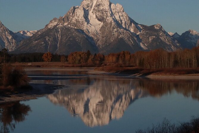 Old Faithful - Lower Yellowstone - Group Private Tours. 5 Min Peo - Exploring the Mud Volcano and Lakeside Views