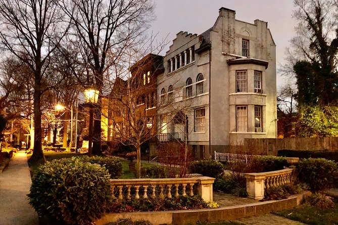 Old Louisville Ghost Tour as Recommended by The New York Times @ 4th and Ormsby - Why This Tour Stands Out