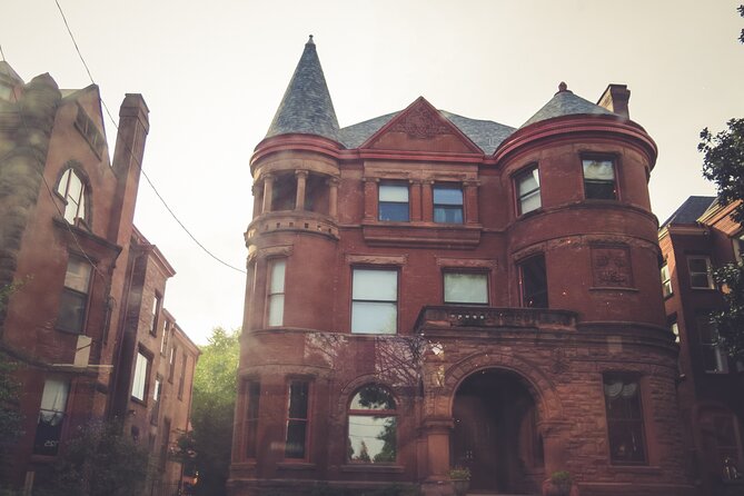 Old Louisvilles Famous Ghosts Smartphone Guided Walking Tour - The Significance of Central Park in Haunted Lore