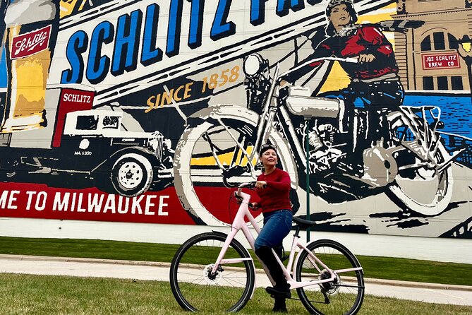 Old Milwaukee 9am E-Bike Tour - The Guide and Tour Experience