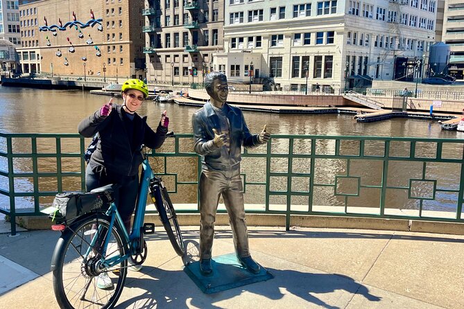 Old Milwaukee 9am E-Bike Tour - Who Will Enjoy It