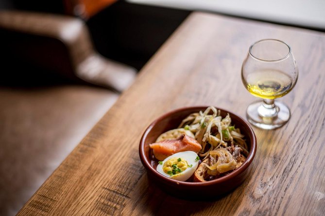 Old Quebec City Food and Drink Walking Tour - Discovering Old Quebec’s Historic Neighborhood