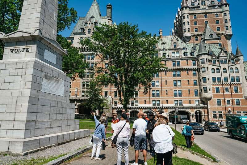 Old Quebec City: Grand Walking Tour with Private Option - Enjoy Breathtaking Views from Dufferin Terrace