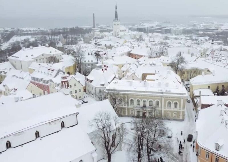 Old Tallinn Highlights & its Medieval Past - Learning at the Estonian History Museum