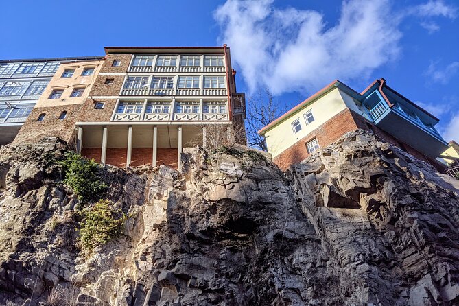 Old Tbilisi Highlights walking tour with wine & 10 tastings - Sampling Local Pastries on Sioni Street