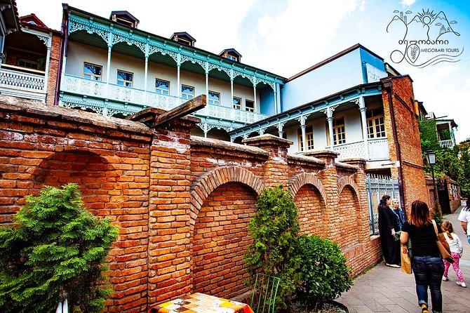 Old Tbilisi & Mtskheta. Private tour from Kutaisi - Admiring the Spectacular Views from Jvari Church