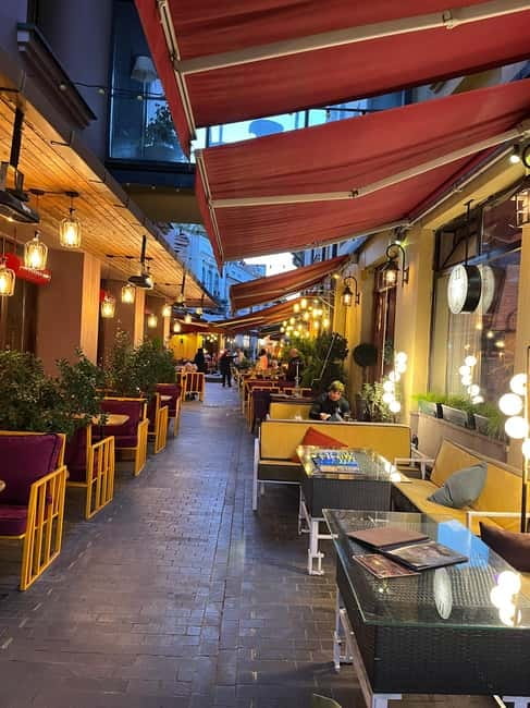 Old Tbilisi Private Walking Tour with Wine and Cable Car - The Experience with Davit Bagauri