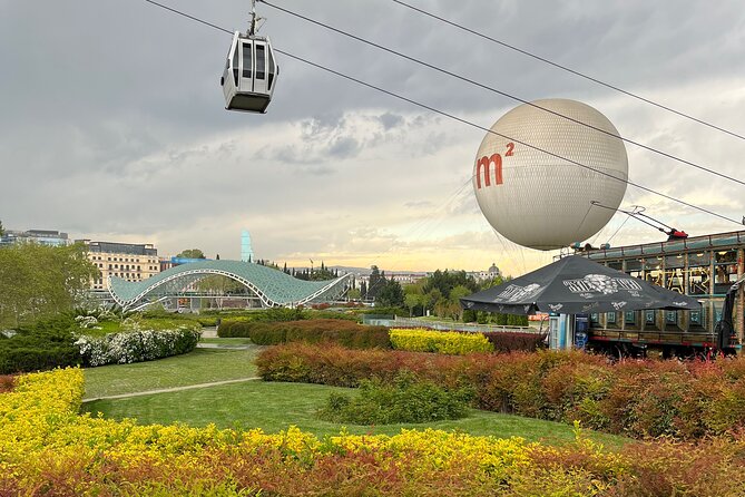 Old Tbilisi Private Walking Tour with Wine Tasting and Cable Car - Explore Tbilisi’s Storied Landmarks and Vibrant Streets