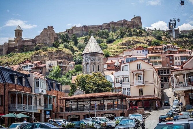 Old Tbilisi Tour: Private Walking Tour With Wine Tasting - Walking Down to Abanotubani and the Sulfur Baths