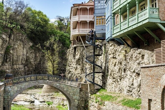 Old tbilisi walking tour & wine tasting - Experience the Silk Road and Old Merchant Buildings