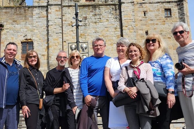 Old Town Bilbao Tour in small group - Guide Expertise and Tour Pacing